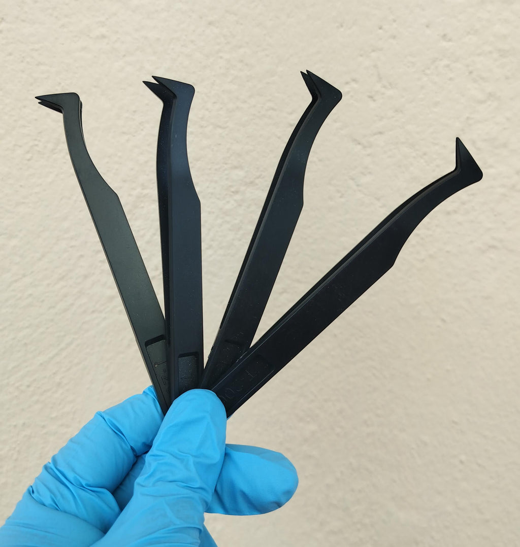 Tweezer (Plastic)