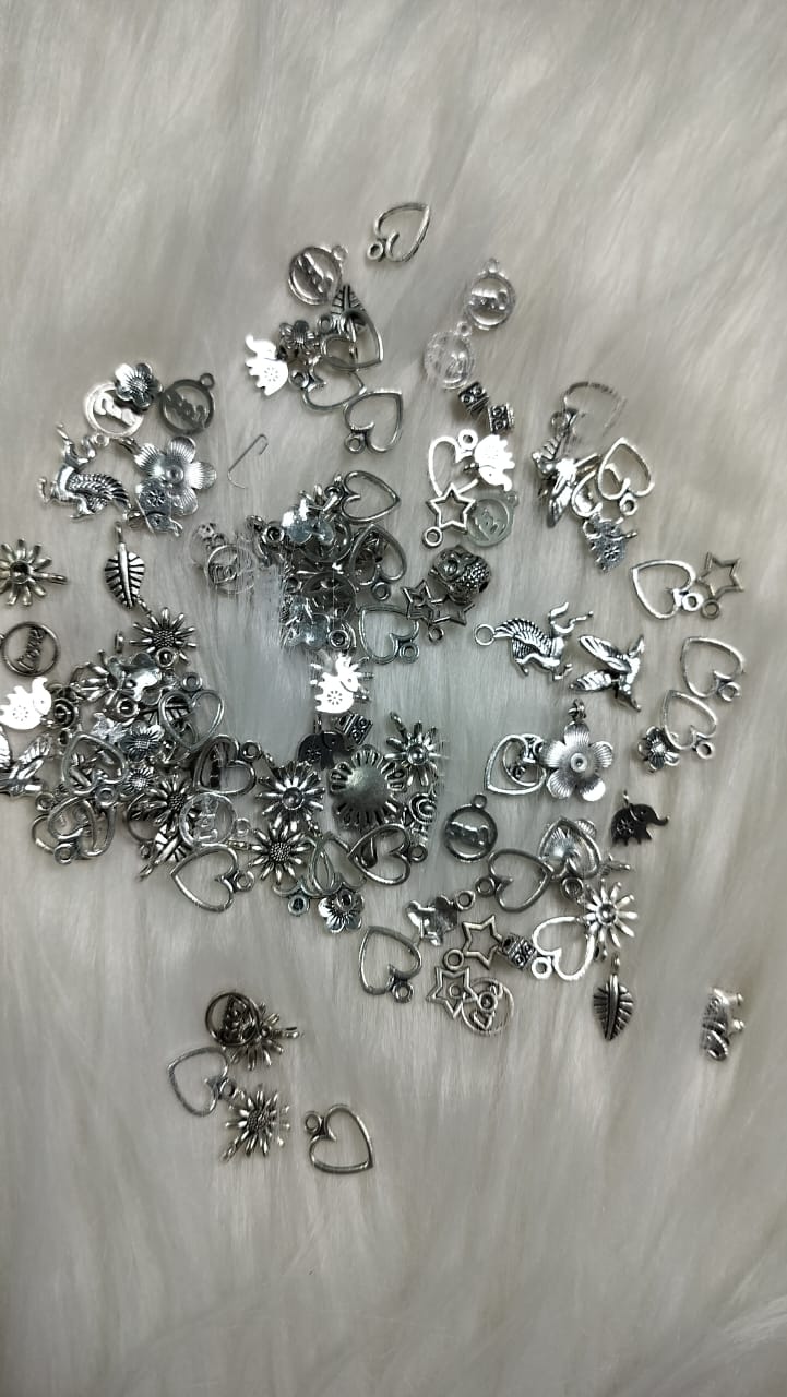 Metal chuncks