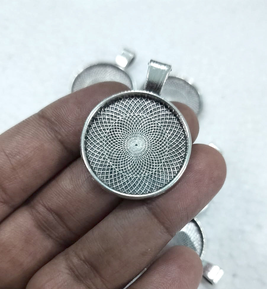 Vintage Bezel - Silver