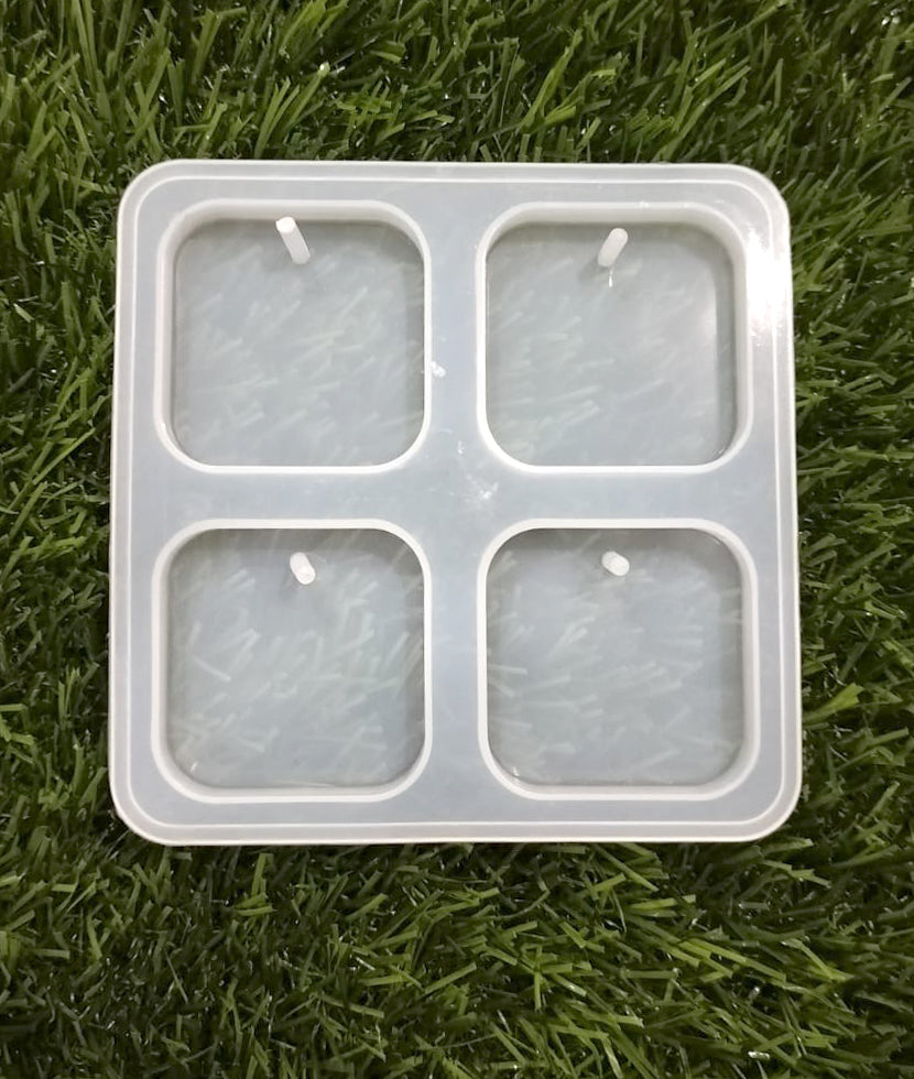 4 in 1 square