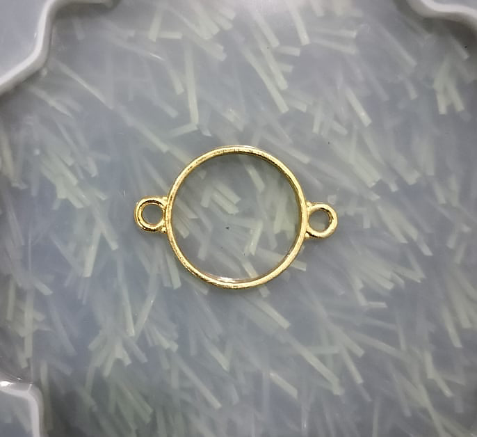 Bezel - Rakhi & Bracelet Bazel Gold